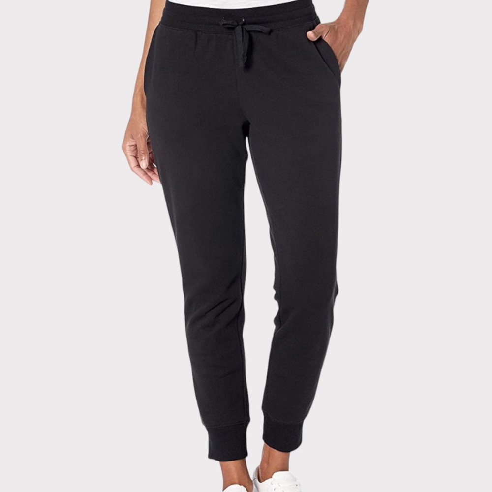 New women’s Amazon Essentials French Terry Fleece Jogger Sweatpant
